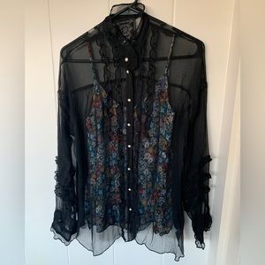 Johnny was silk blouse